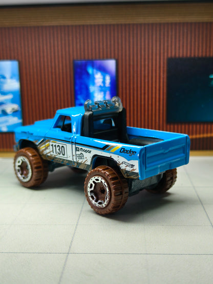 Hot wheels '70 Dodge Power Wagon