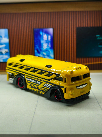 Hot wheels Surf Bus
