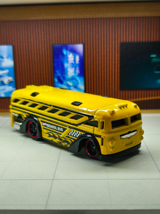 Hot wheels Surf Bus