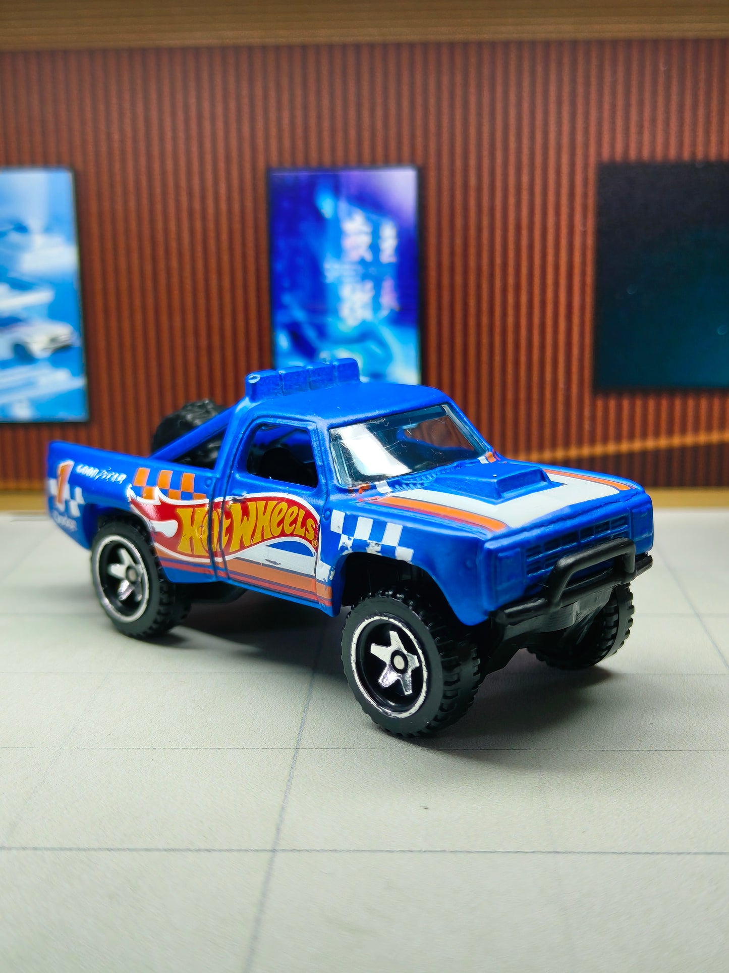 Hot wheels '87 Dodge D100