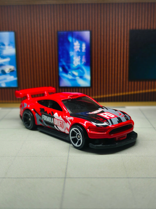 Hot wheels Custom '18 Ford Mustang GT
