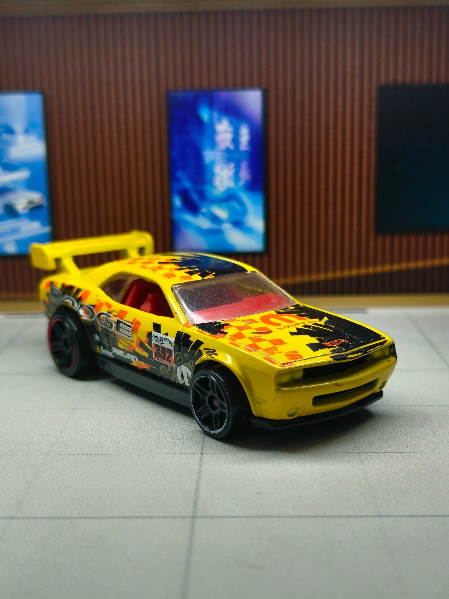 Hot wheels Dodge Challenger Drift Car