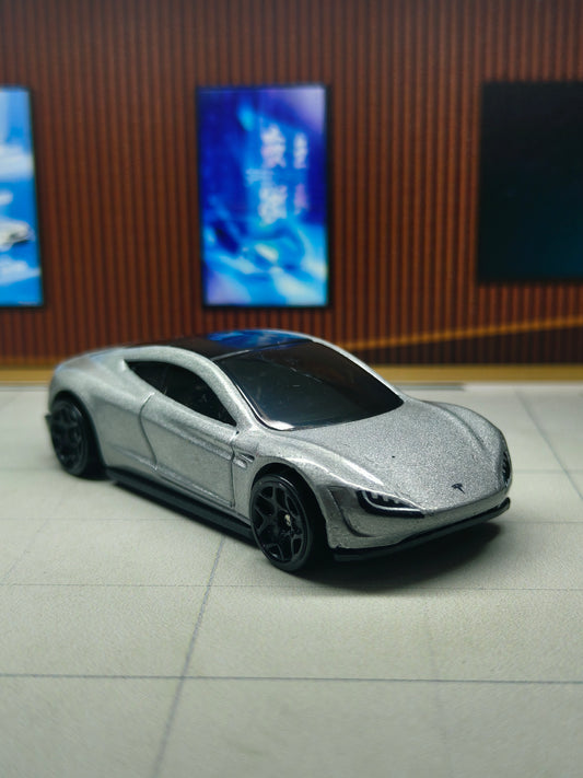 Hot wheels Tesla Roadster