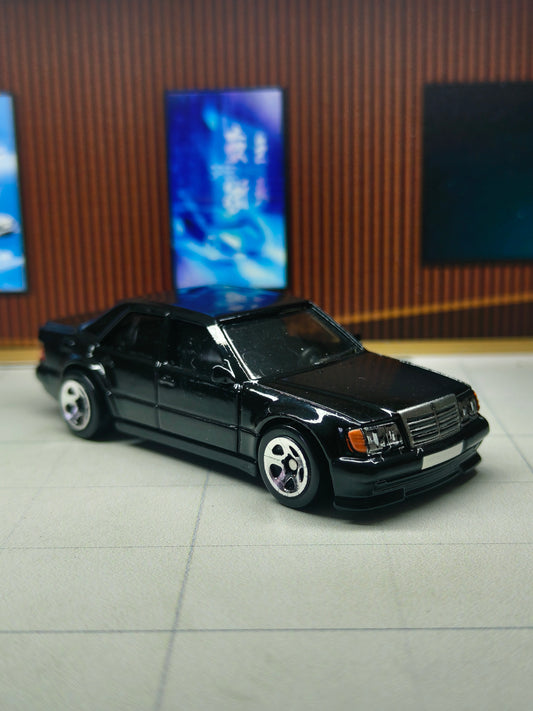 Hot wheels Mercedes-Benz 500 E