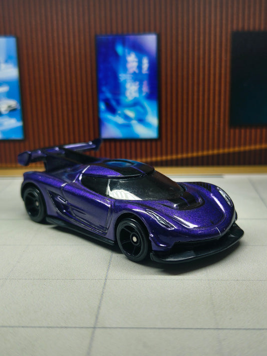 Hot wheels 2020 Koenigsegg Jesko