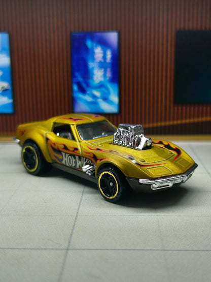 Hot wheels '68 Corvette - Gas Monkey Garage