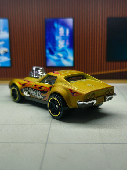 Hot wheels '68 Corvette - Gas Monkey Garage