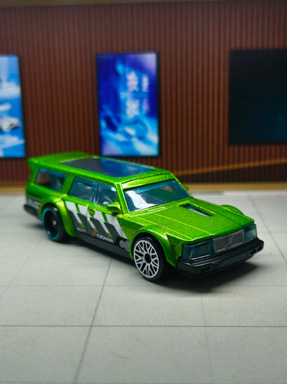 Hot wheels Volvo 240 Drift Wagon