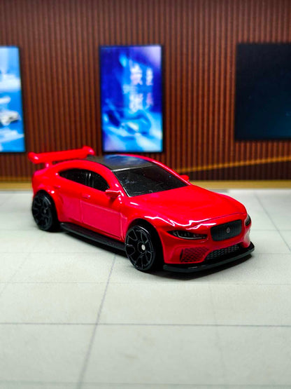 Hot wheels Jaguar XE SV Project 8