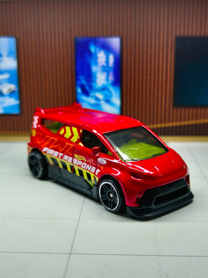 Hot wheels Ford Performance Supervan 4