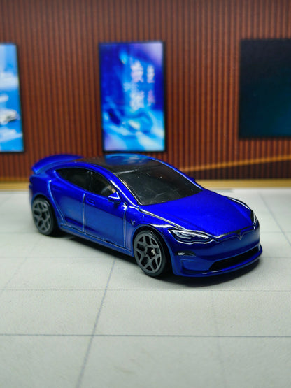 Hot wheels Tesla Model S Plaid