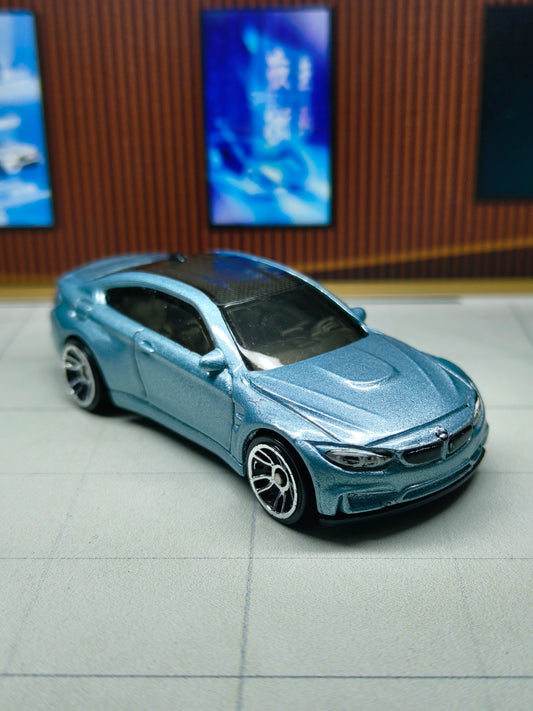 Hot wheels BMW M4