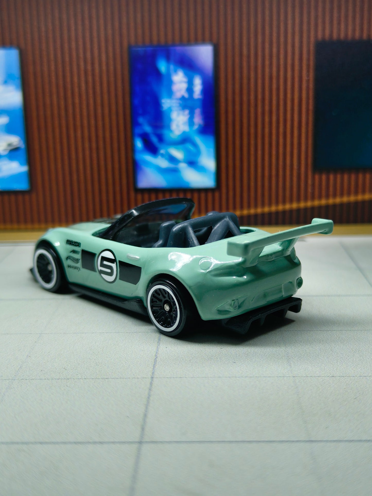 Hot wheels '15 Mazda MX-5 Miata