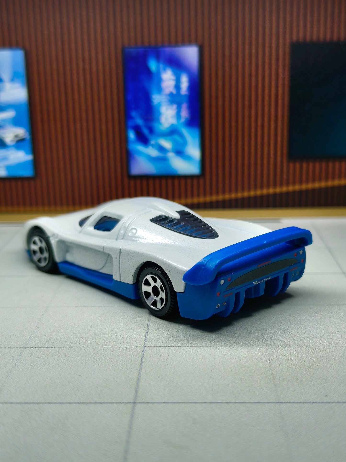 Matchbox 2004 Maserati MC12