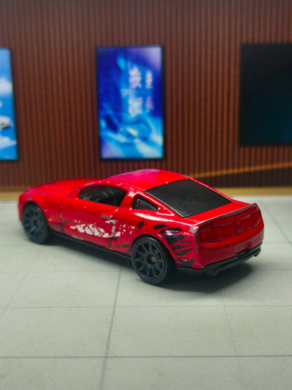 Hot wheels 2010 Ford Mustang GT