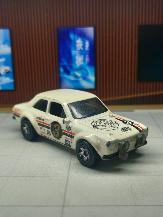 Hot wheels '70 Ford Escort RS1600