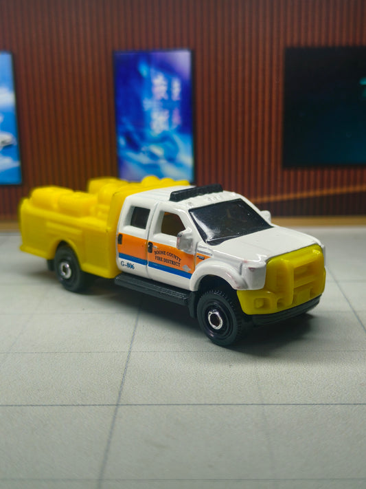 Matchbox Ford F-550 Superduty
