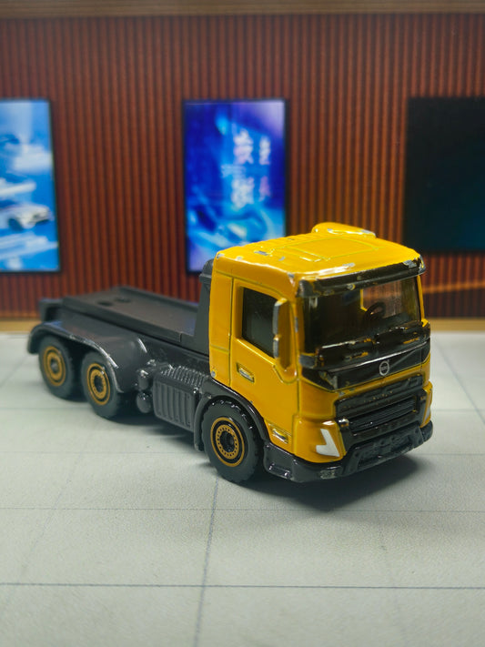 Majorette Volvo FMX