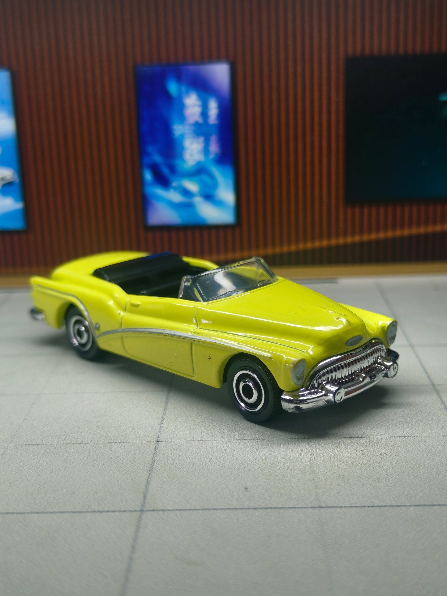 Hot wheels 1953 Buick Skylark Convertible