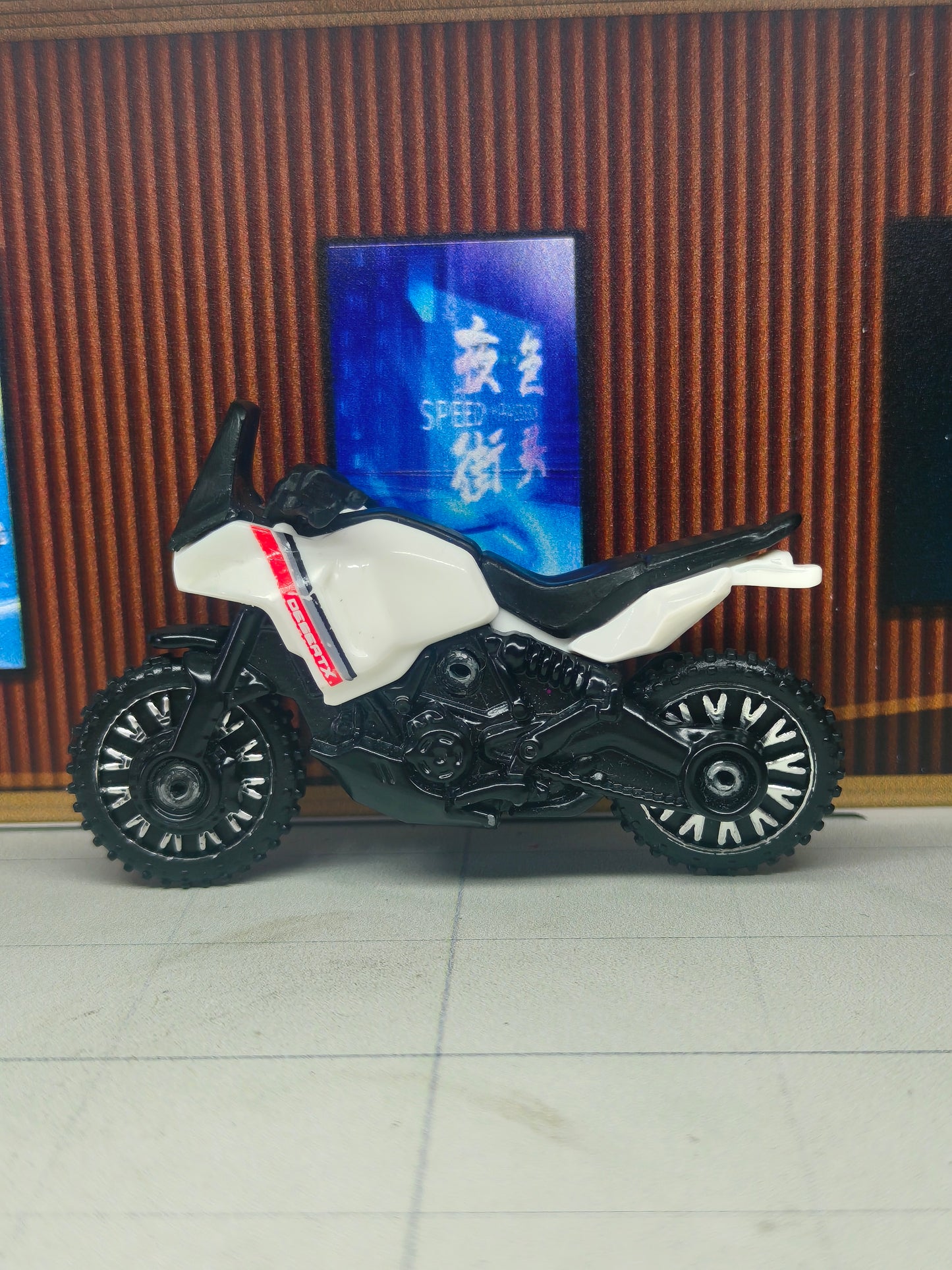 Hot wheels Ducati DesertX
