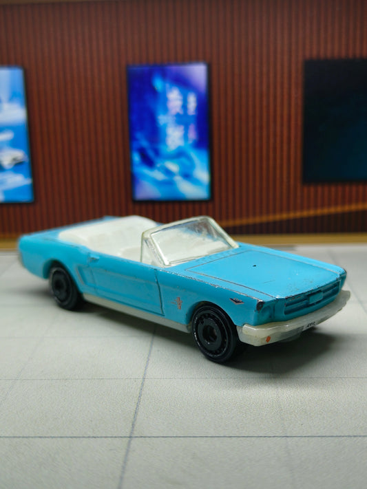 Hot wheels 1965 Mustang Convertible