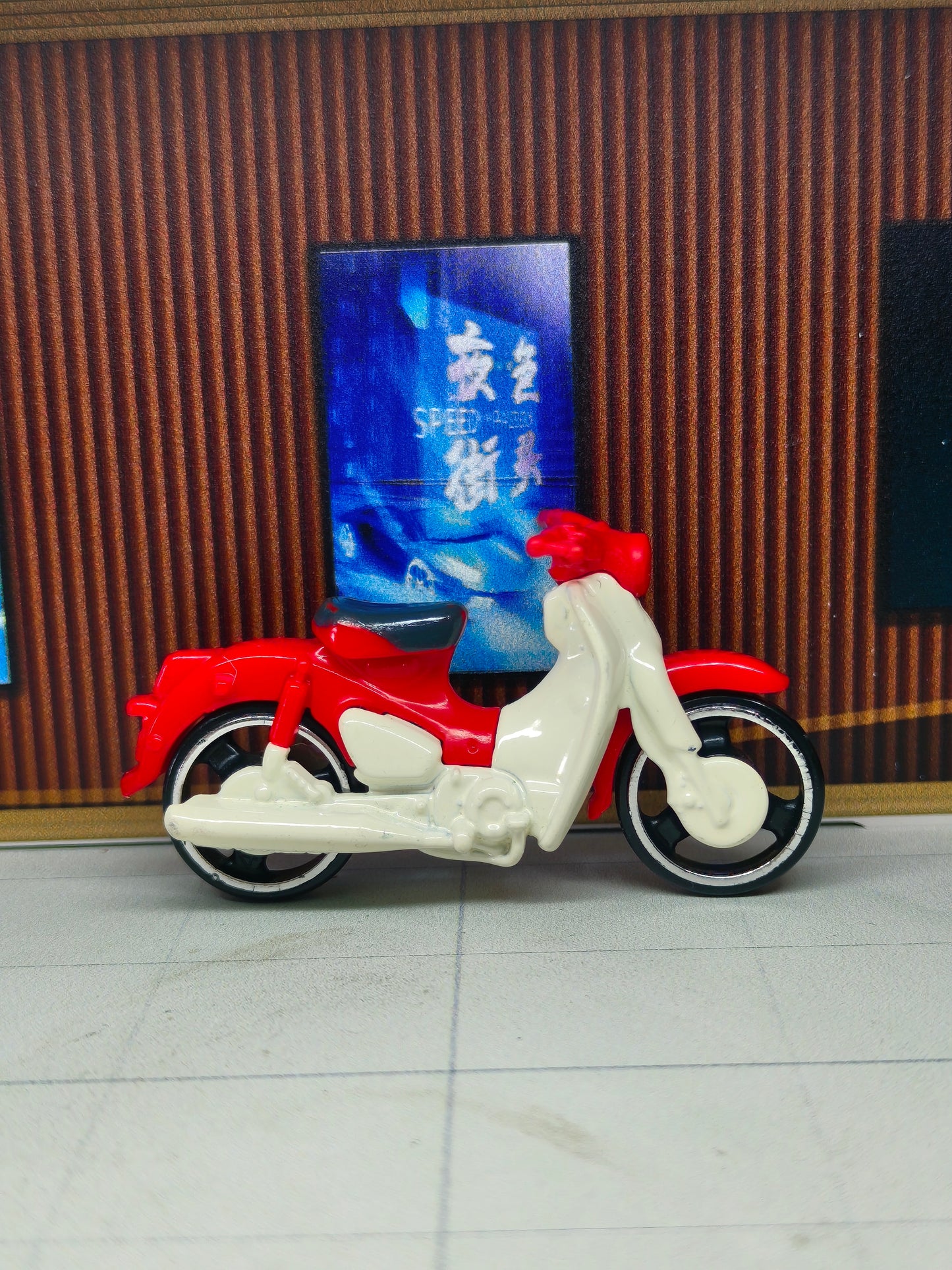 Hot wheels Honda Super Cub