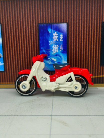 Hot wheels Honda Super Cub