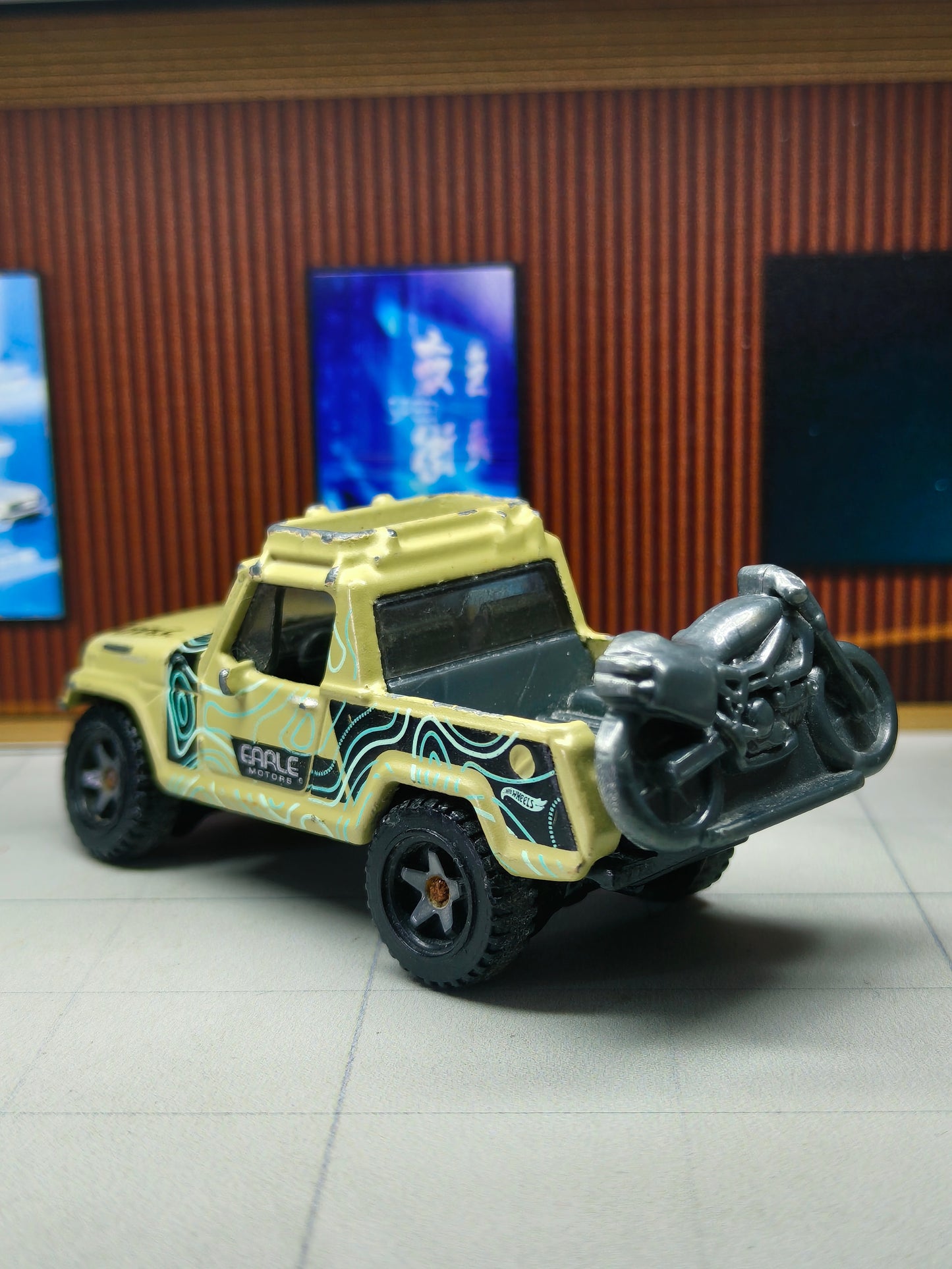 Hot wheels '67 Jeepster Commando