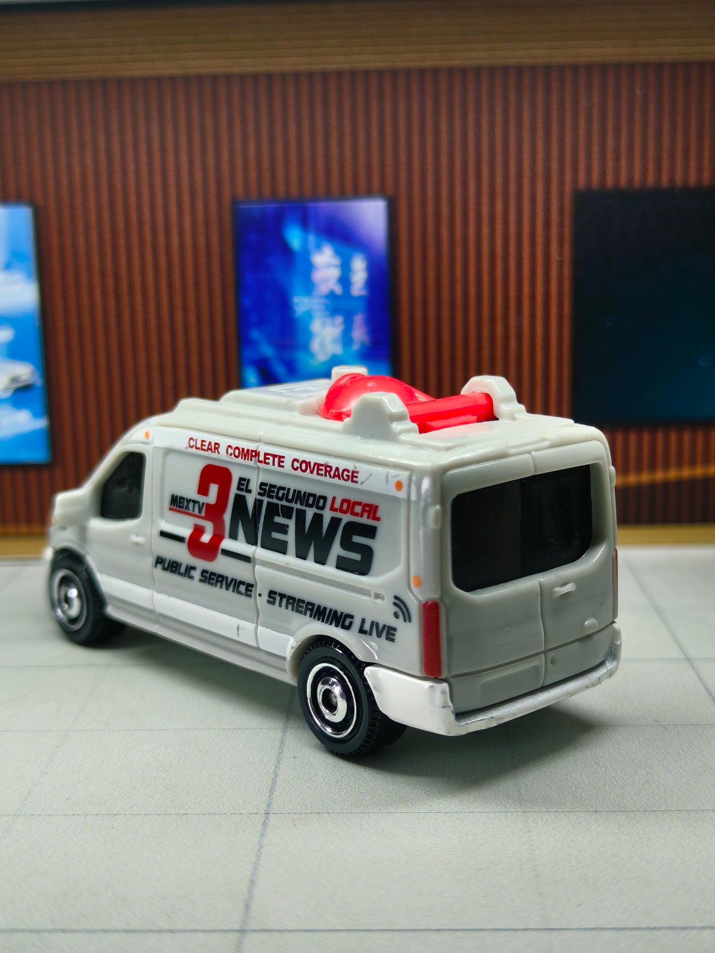 Matchbox 2014 Ford Transit
