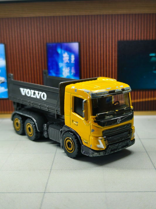 Majorette Volvo FMX