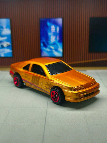 Hot wheels T-Bird Stocker (Color Shifter)