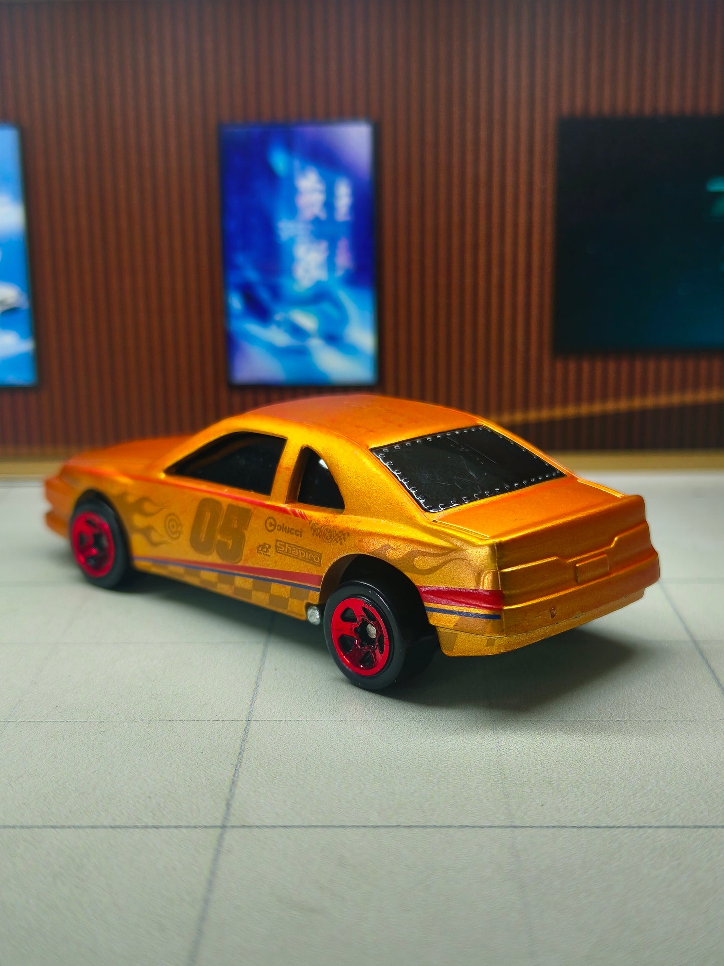 Hot wheels T-Bird Stocker (Color Shifter)