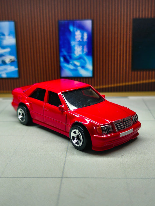 Hot wheels Mercedes-Benz 500 E