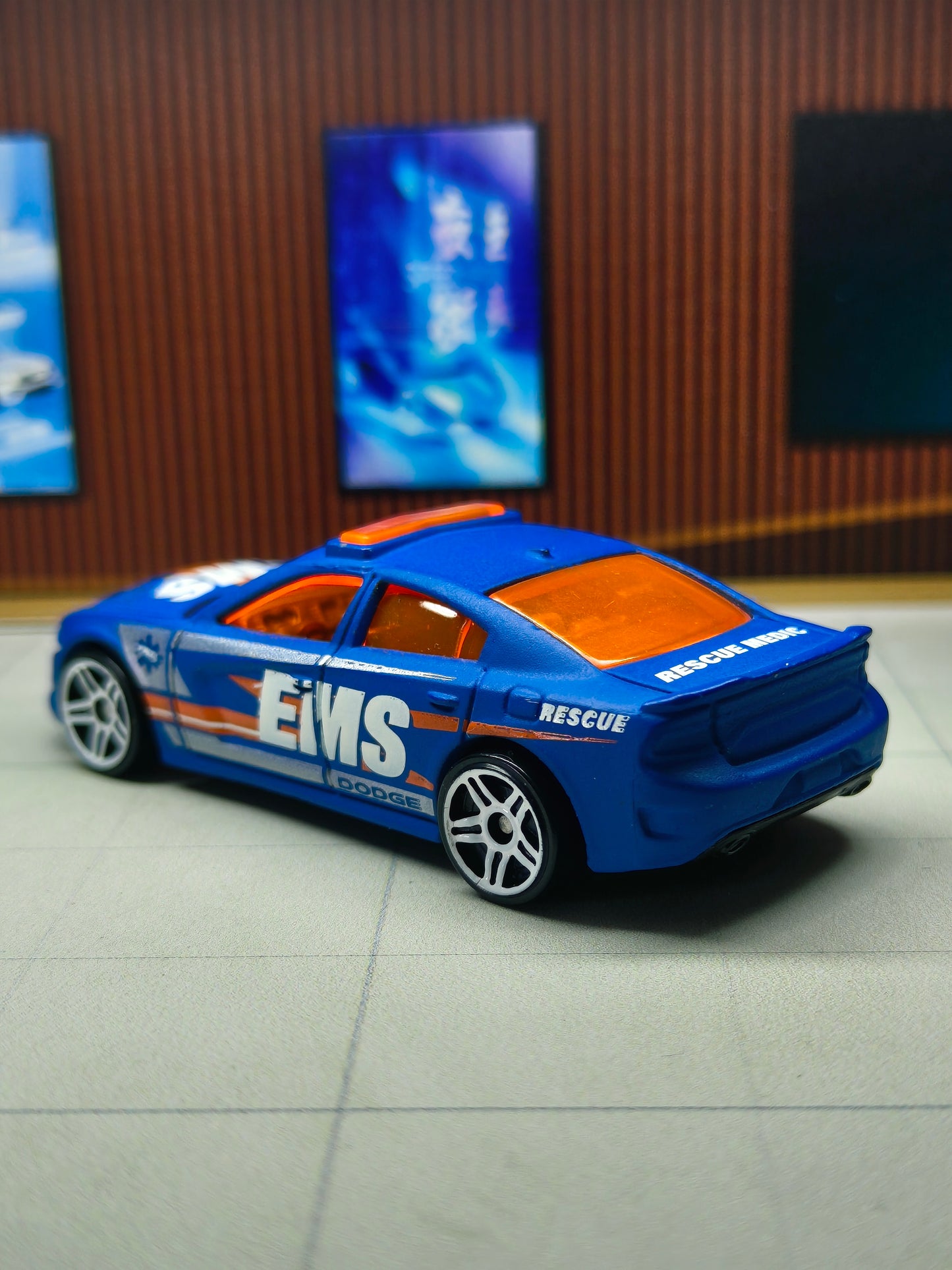 Hot wheels '15 Dodge Charger SRT