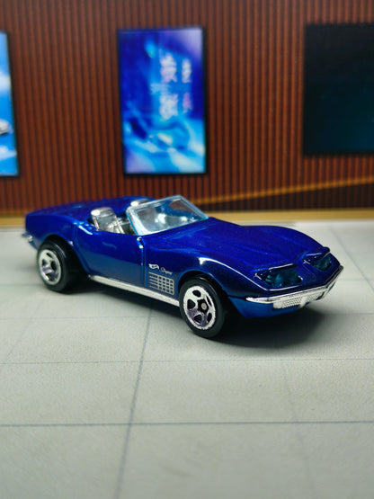 Hot wheels '72 Stingray Convertible