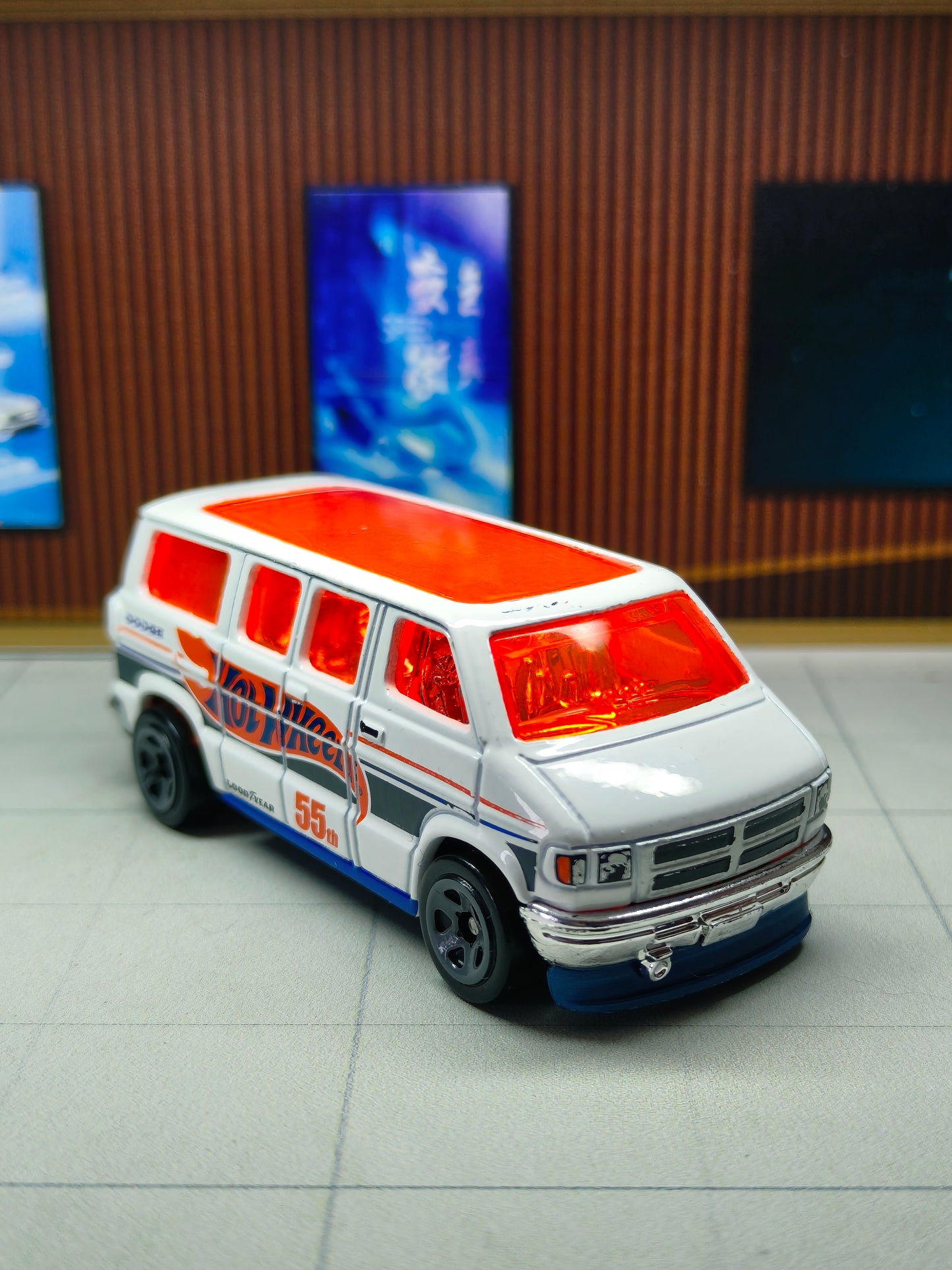 Hot wheels Dodge Van