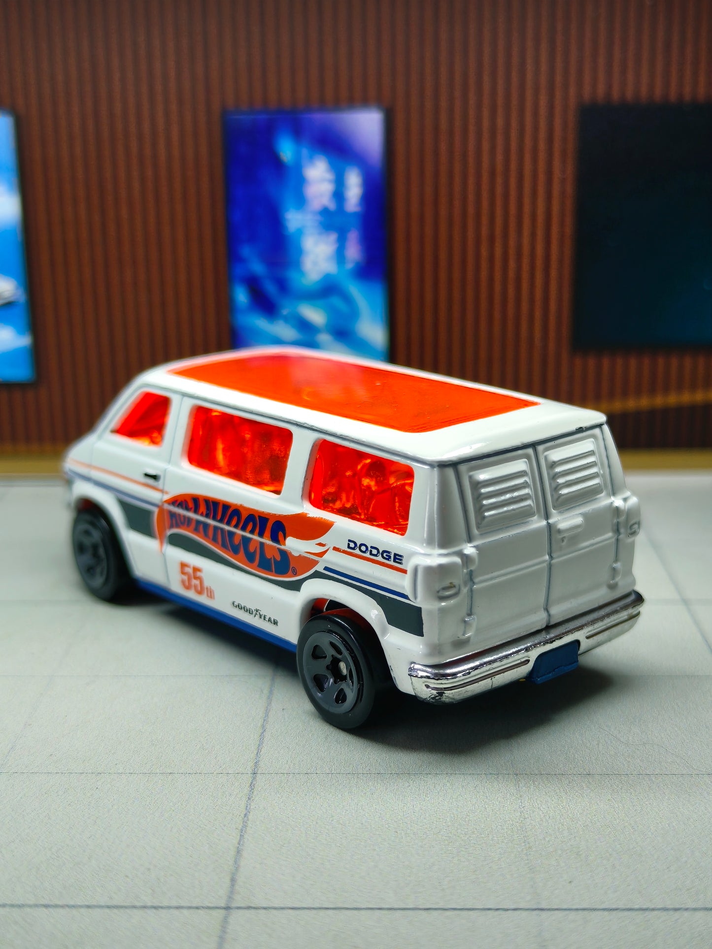 Hot wheels Dodge Van
