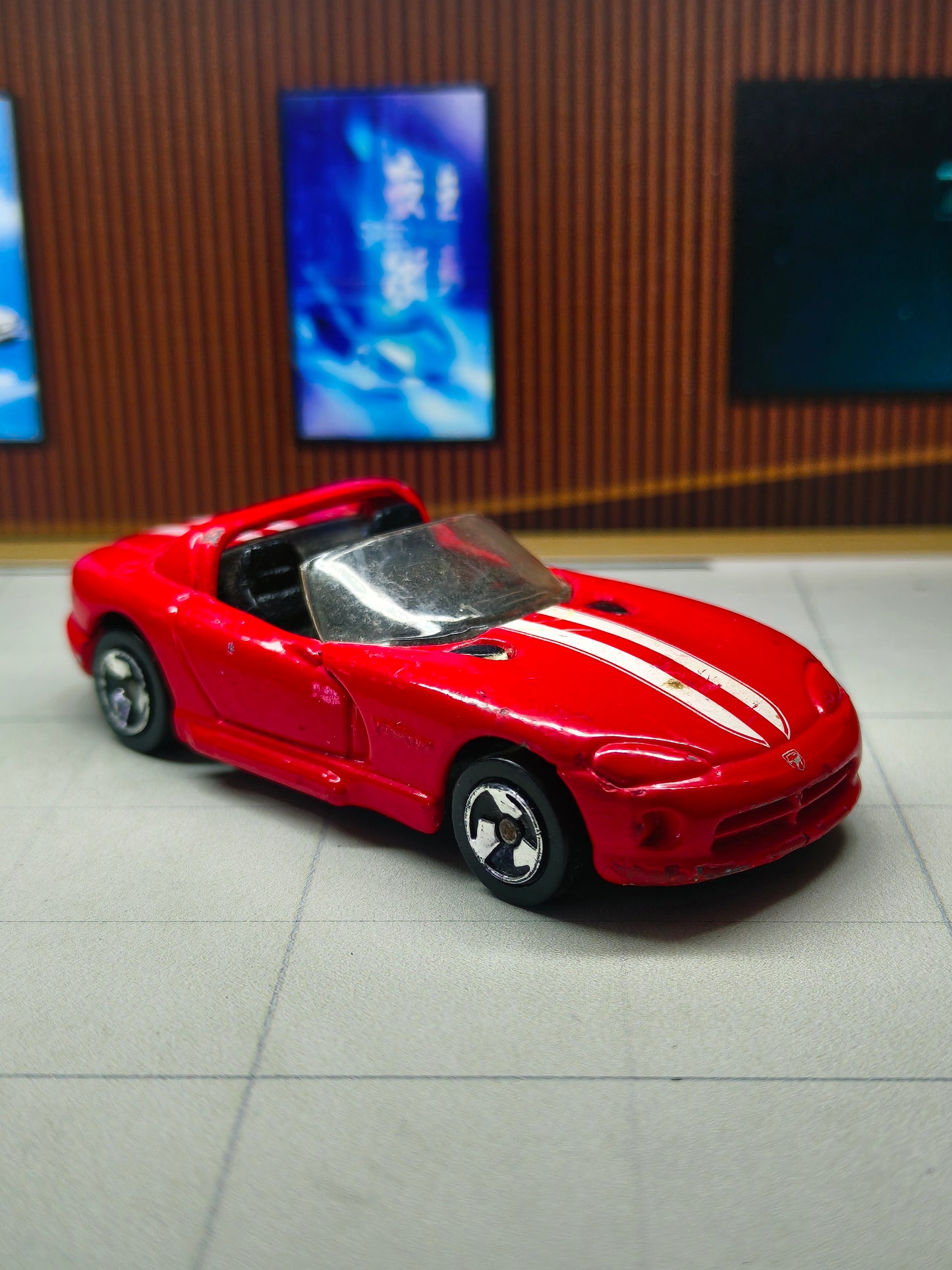Maisto Dodge Viper