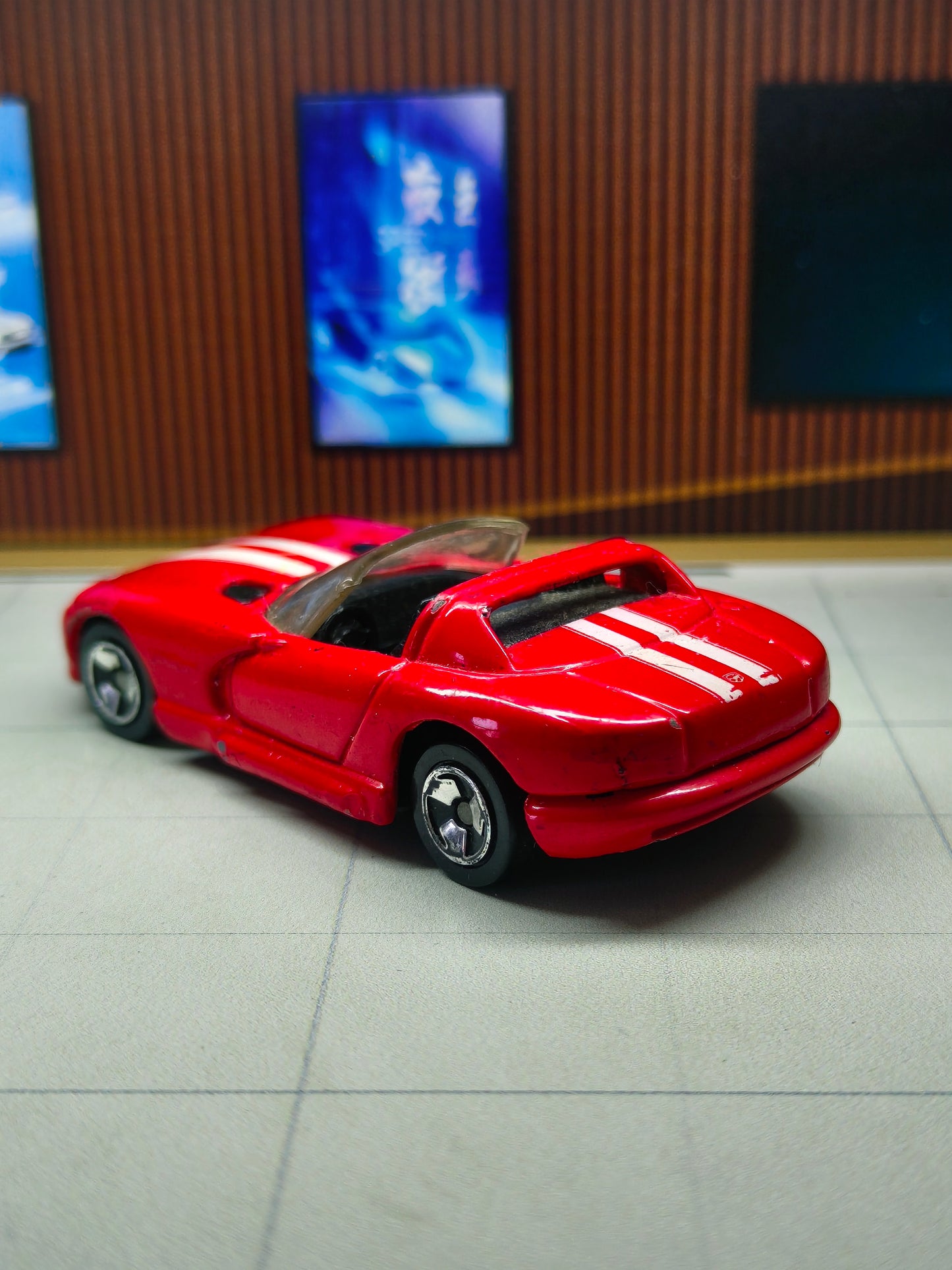 Maisto Dodge Viper