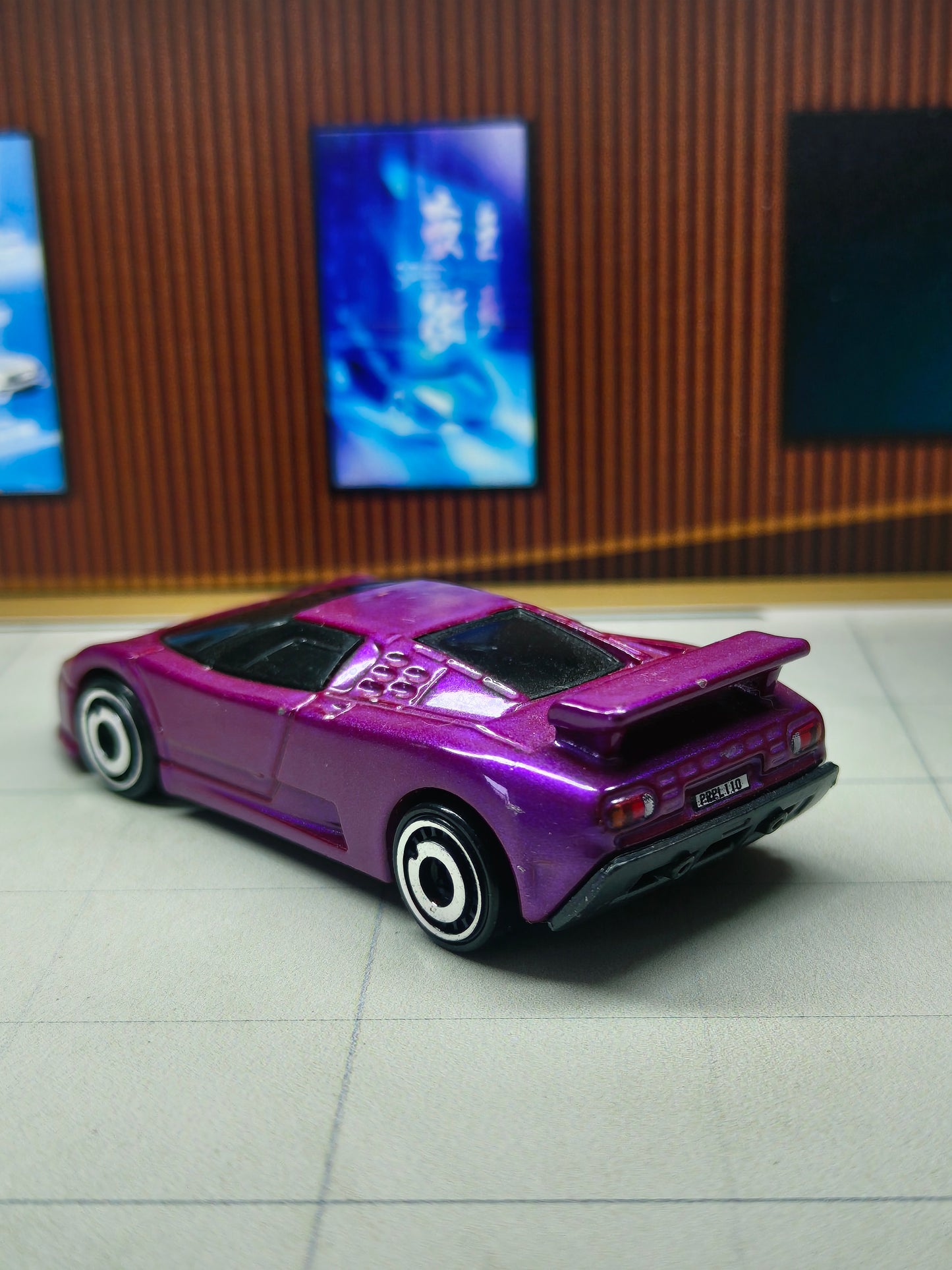 Hot wheels '94 Bugatti EB110 SS