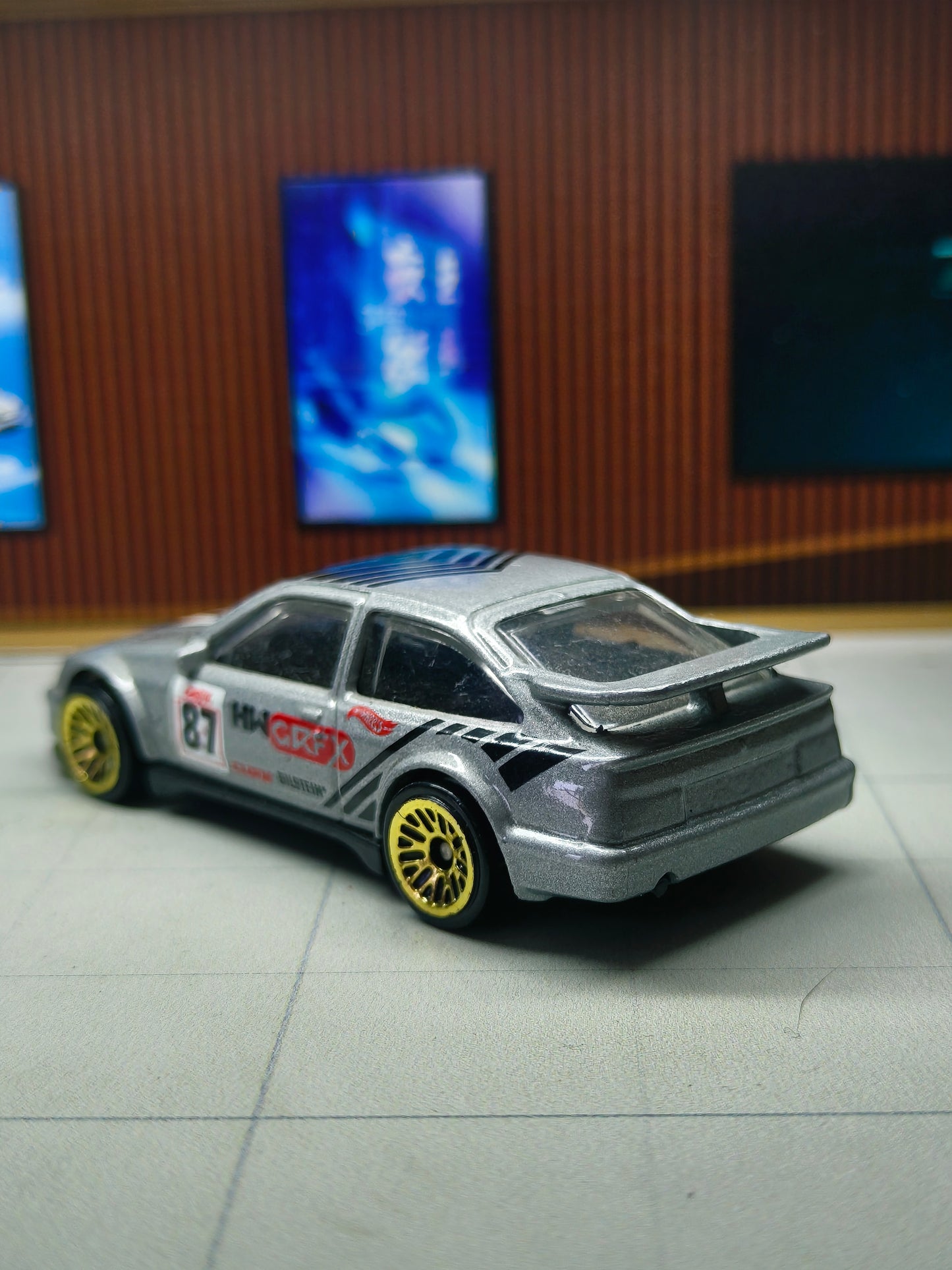 Hot wheels '87 Ford Sierra Cosworth