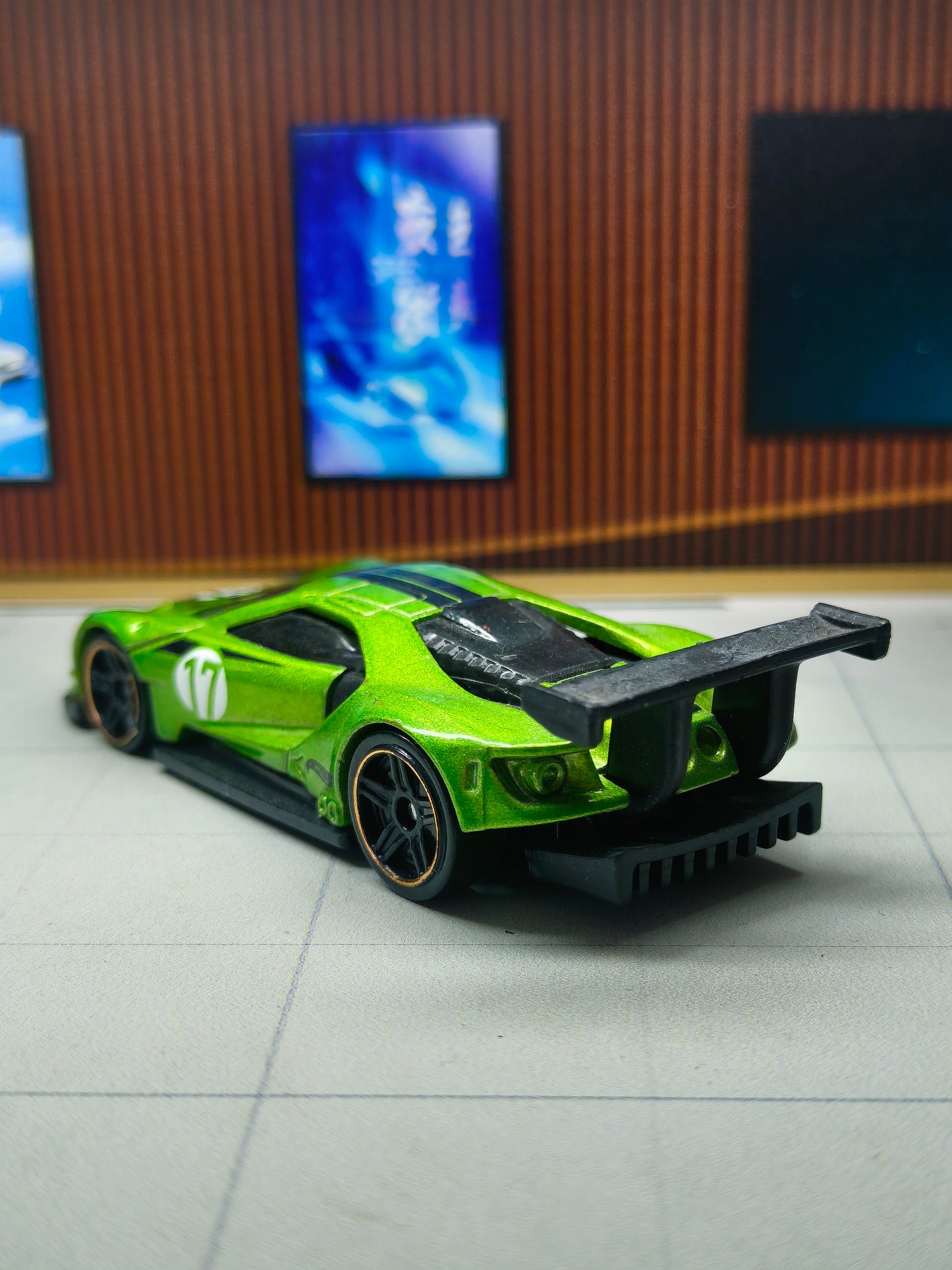 Hot wheels 2016 Ford GT Race