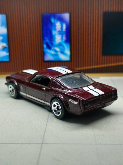 Hot wheels '65 Mustang 2+2 Fastback