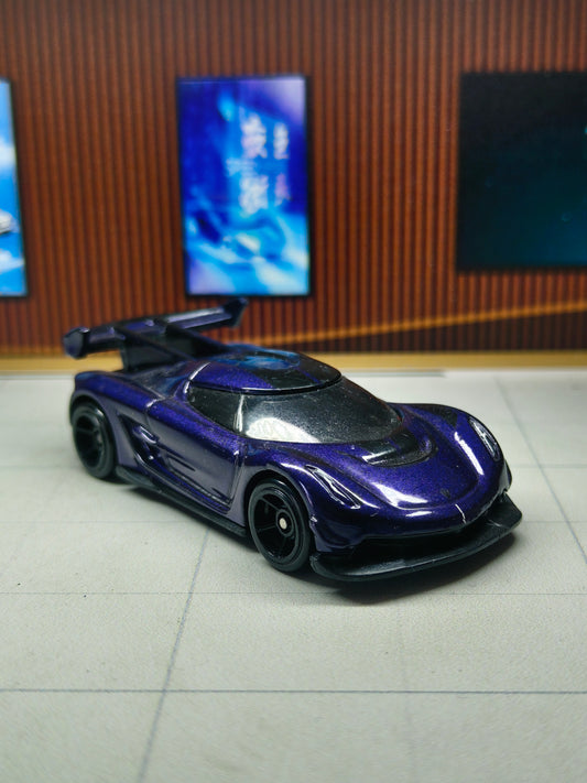 Hot wheels 2020 Koenigsegg Jesko