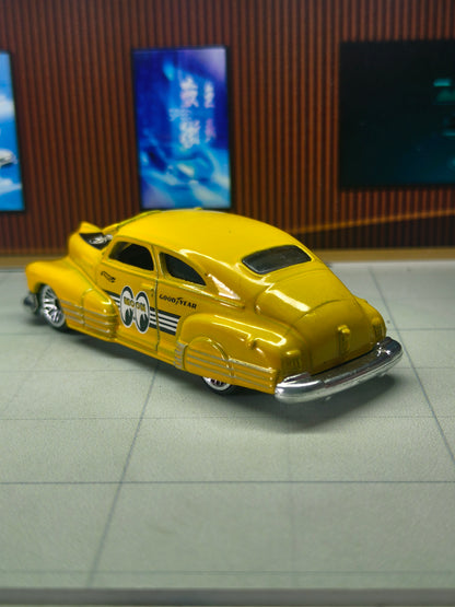 Hot wheels '57 Chevy Fleetline