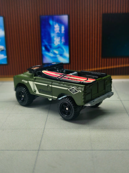 Hot wheels Land Rover Series II