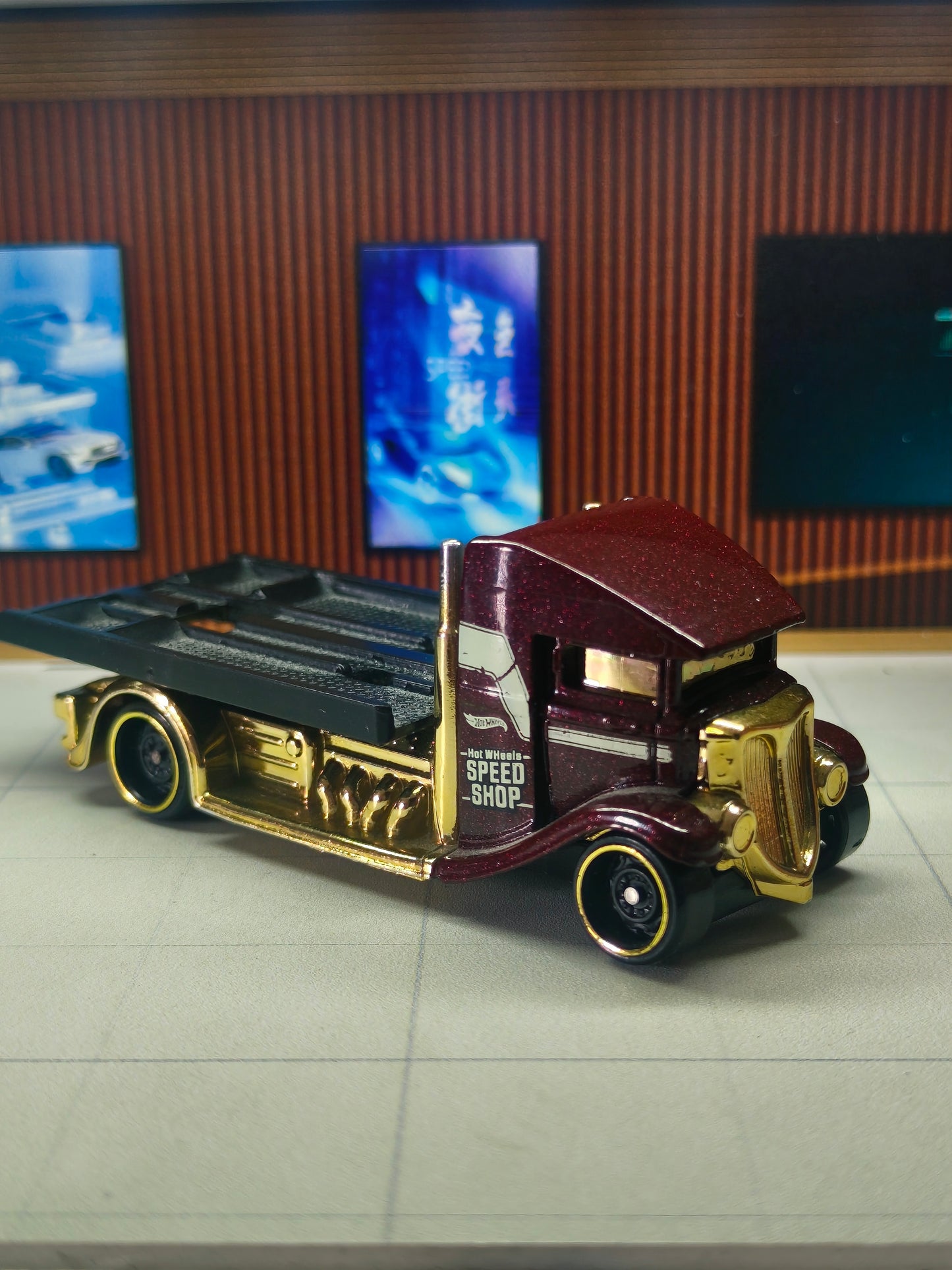 Hot wheels Fast-Bed Hauler