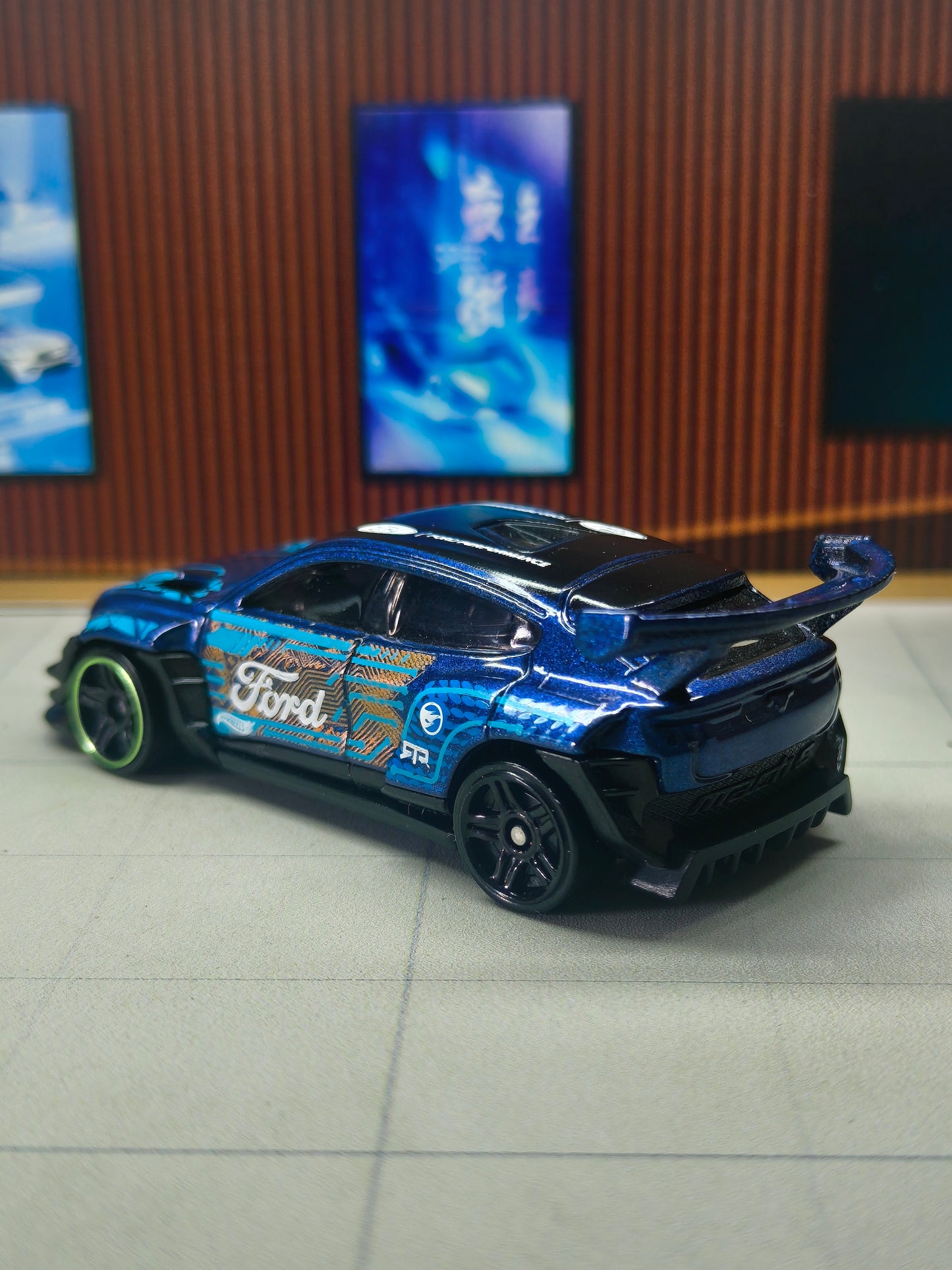 Hot wheels Ford Mustang Mach-E 1400