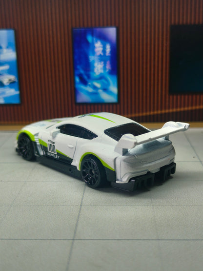 Hot wheels 2018 Bentley Continental GT3