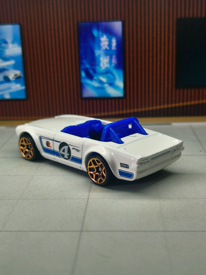 Hot wheels Triumph TR6 (Multipack Exclusivo)